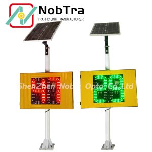 Up To 500 Meters Visibility Range Integrated Radar Solar Traffic Signal