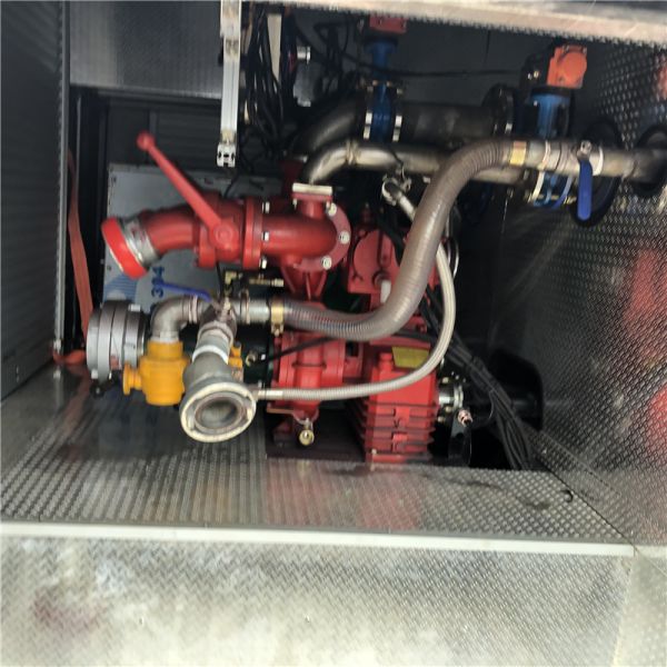 4X2 EURO 3 EURO 5 FOTON 8CBM FIRETRUCK FOR FIRE FIGHTER