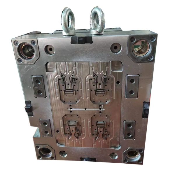Quality Multi Cavity Plastic Injection Mold Tool Design With 500000 Shots for sale
