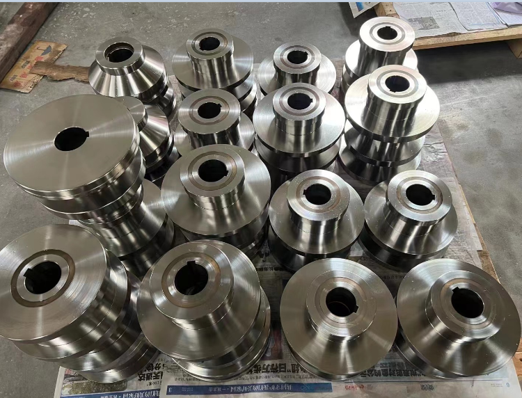 Steel PPGI Sheet Rolling Machine 5.5kw 20m/ Min Roof Edgings Trim Profiles