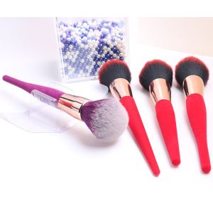 China Premium Synthetic Professional Makeup Brushes CNAS Assured With Roll Bag Packing on sale