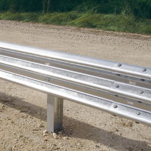 Galvanised Anticollision Highway Guardrail Traffic Barrier with AASHTO M-180