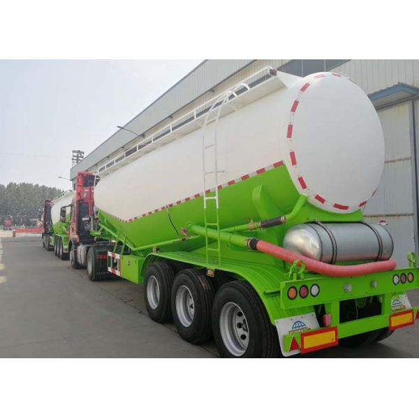 3 Axles Bulk Cement Tanker Trailer 60000 Kgs Max Payload With Polyurethane Painting