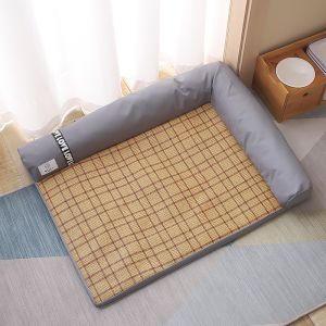 Removable Non Sticky 980g PET Bed Mat Products L Size 42cm*41cm*12cm
