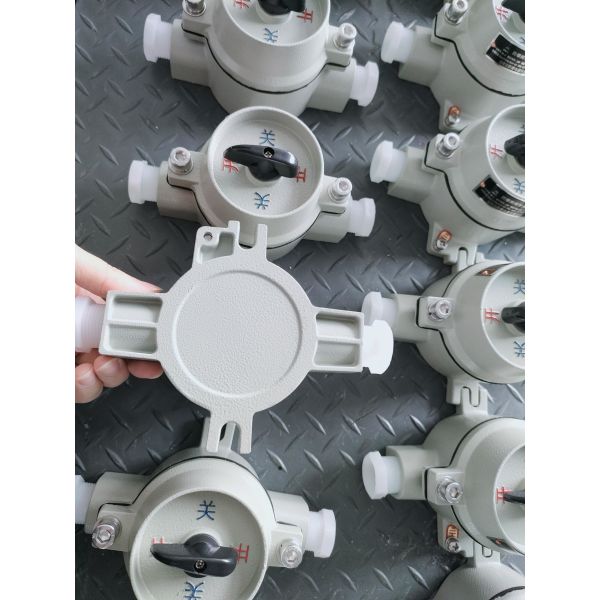 9mm-13mm Cable Spec Spark Proof Toggle Surface Mount Explosion Proof Switch for