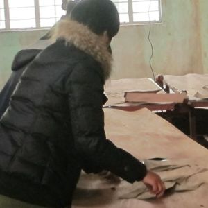 Natural White Ash WA-X106 Reconstituted Wood Veneer Dark Yellow Color For