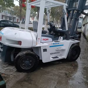 Original Paint Used Diesel Forklift TCM 70 Construction Diesel Loading Machine