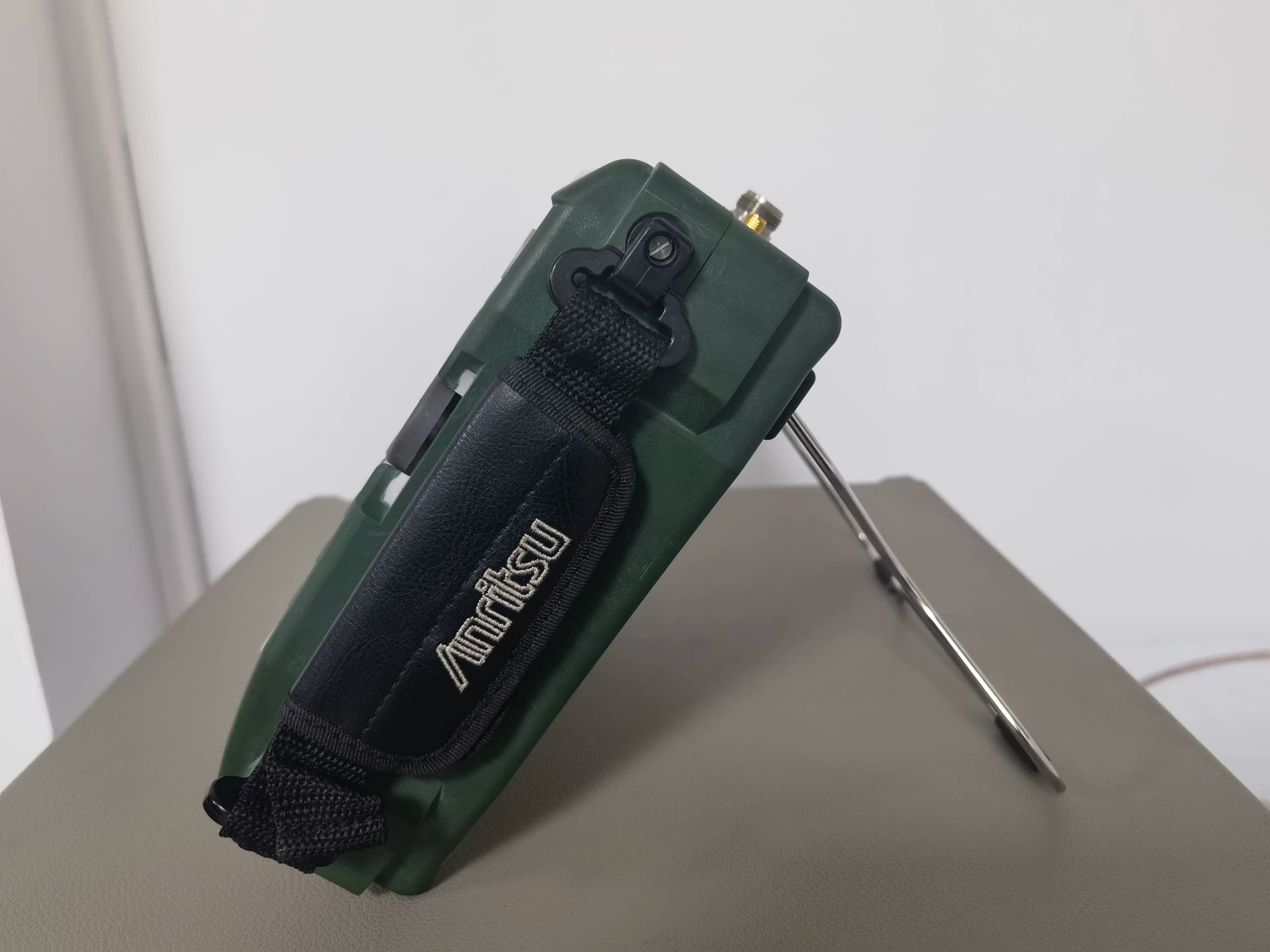 20GHz Handheld RF Spectrum Analyzer Anritsu MS2724C