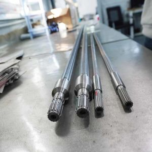 Single Screw Twin Screw Extruder Screw And Barrel , Extruder Machine Parts Screw