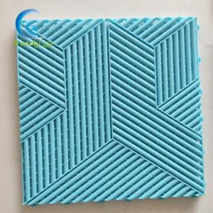 China 620g Per Tile Interlocking Garage Tile with UV Resistance and Temperature Resistance -22°F To 248°F on sale