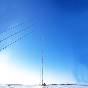 Equilateral Triangle Mobile Communication Tower Guyed Mast