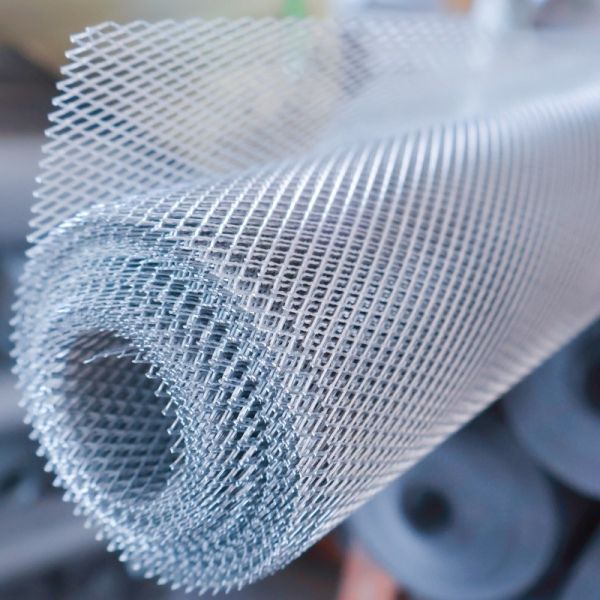 Quality Micro Small Hole Galvanized Expanded Metal Mesh Rolls Punching Process for sale