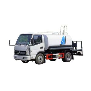 Wholesale Manual Transmission Type Small Water Tank Truck Sprinkler for Farm Cleaning and Road Landscaping Core Motor Component Model Tanker from china suppliers