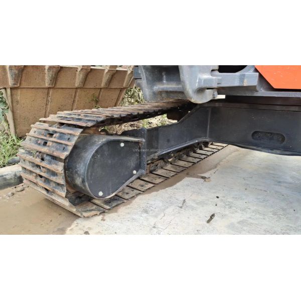 Low working hours second-hand hydraulic excavator Kubota Kx135-5 used excavator Handy excavator price
