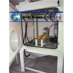 Multifunctional Wet Sandblasting Equipment , Water Blasting Cabinet Long Service