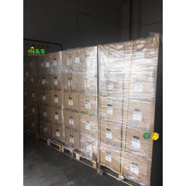 New / Original Kyocera KOE Industrial Application TFT LCD Display KCS6448ESTT-X5