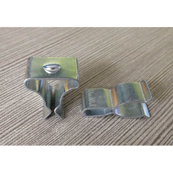 Linear slot diffuser for HVAC system