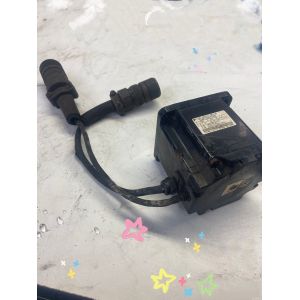 Yaskawa SGMP-04U314M AC SERVO MOTOR 400W 3000RPM 200V 2.6A NEW