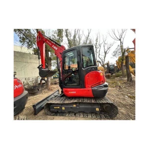 Affordable Second Hand 5.5 Ton Kubota Small Excavator with 0.24m3 Bucket