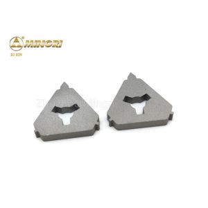 Triangle Small Plate Tungsten Carbide Scraper Blade For Clean Dirty Things In