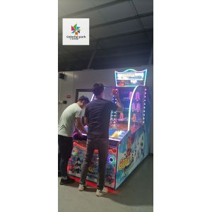 Indoor Lottery Amusement Frenzy Clowns Ticket Redemption Machine Coin Operated