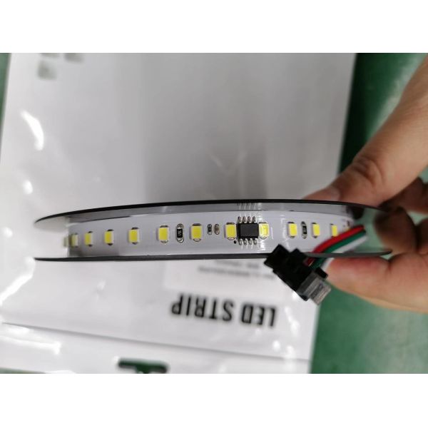 LED flexible strip flashing lights 24V horse racing smd2835 running water white chasing strips led light