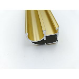 Custom-designed office partitions in China: extruded glass partitions with