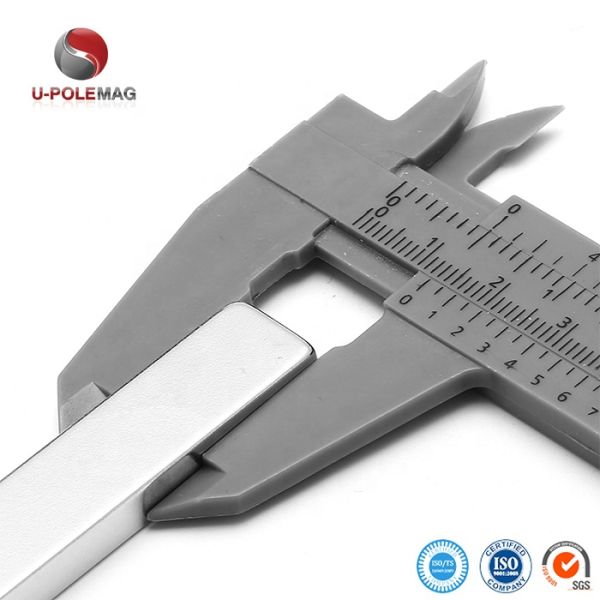 Grade N42 Powerful Neodymium Rare Earth Bar Magnet Manufacturing Method Sintered