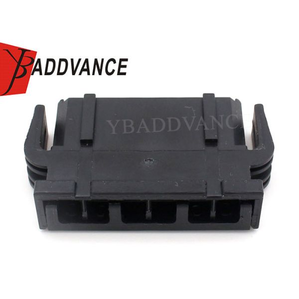 Right Side Taillight Tail Light 6 Pin Unsealed Female Connector 893 971 636 893971636