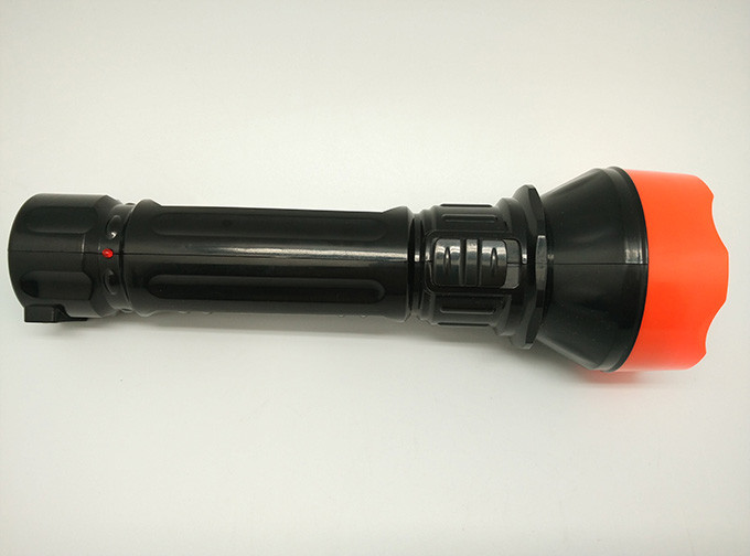 BN-440S Solar Power Rechargeable LED Flashlgith Torch