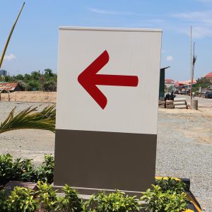 ACM / Aluminum Freestanding Directional Signs 30mm for Building