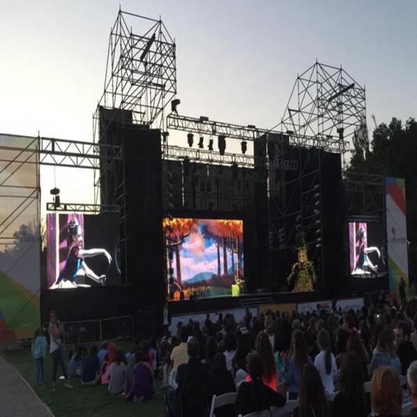 65536 points Outdoor Big Screen Hire , Foldable Led Display Billboard