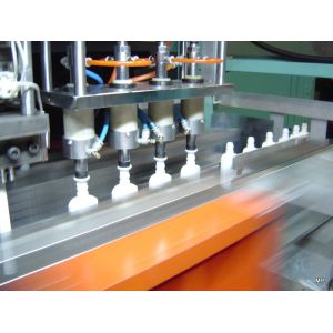 lotion bottle 2 layer HDPE Blow Molding Machine with defleshing system