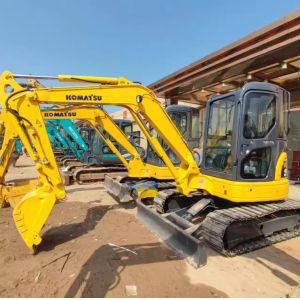 Wholesale 4Ton PC40 Second Hand Excavator from china suppliers