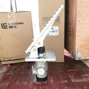 Wholesale 13C0770 Wheel Loader Spare Parts Hanging Driver Control Brake Valve from china suppliers