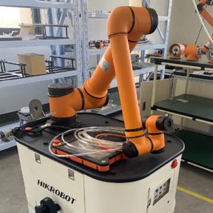 cobot of Aubo E3 collaborative robot arm 6 axis with low cost and flexible for
