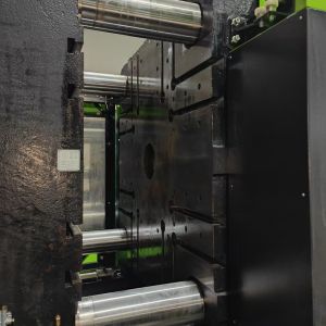 YIZUMI Injection Molding Machine Horizontal 6500KN