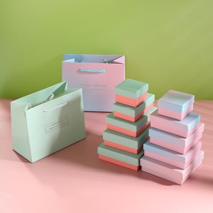 Wholesale Jewelry Box Set Holographic Valentines Packaging Sponge Lined Ring Case Matching Gift Bags With Rope Handles from china suppliers