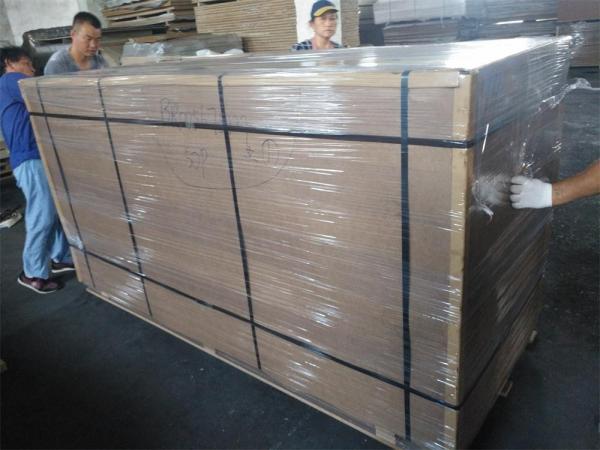 400kg/CM3 PVC Laminated MDF Board