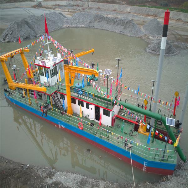24 Inch Hydraulic Lake Mud Dredger with Diesel Engine Power and Siemens PLC