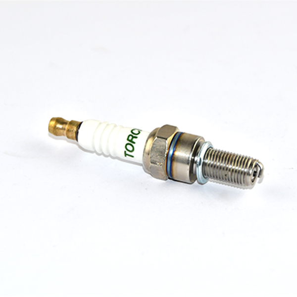 Two Wheeler Motorcyle Spark Plug Replace U27ES-N, IU27, C9E