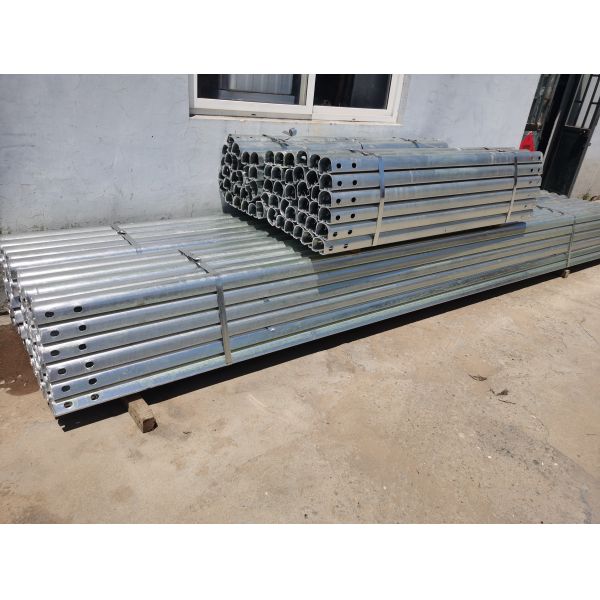 ROADSAFE Barrier High-Strength Rotating Roller Guardrail – Impact Absorbing Highway Safety System | Popular in KSA