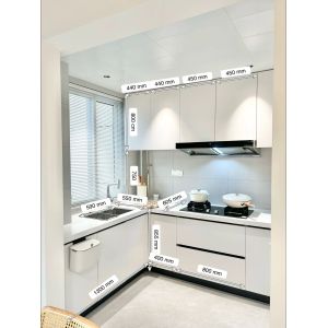 China Custom Matte Finish Anti-Scratch Kitchen Cabinets on sale
