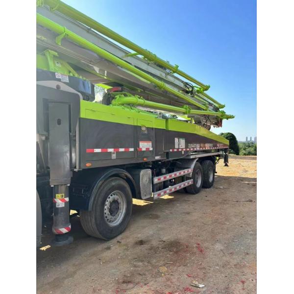 Zoomlion′s 56-Meter Concrete Pump Truck Benz Chassis Is Affordable in 2013