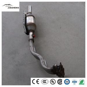 Bora 1.6 High Quality Exhaust Manifold Auto Catalytic Converter Fit