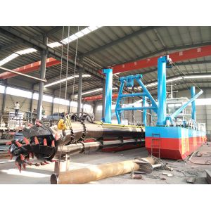 14 Inch Model 300m3/H Sand Dredger For Dredging Equipment / River Sand Mining