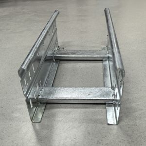 Hot Dipped Galvanized Medium Duty Cable Tray With Non Flammable Design And Heavy Load Capacity