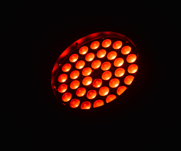 360F Moving Head RGBW 4-in-1 LED Wash Zoom Sound Activated Lights For Church / Theatre