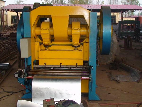 Quality Full Automated Perforated Metal Mesh Machine For Width 1250MM Precise for sale