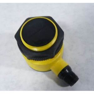 Banner Engineering T30SP6FF600Q Photoelectric Sensor, Fixed Field, 600mm, 10